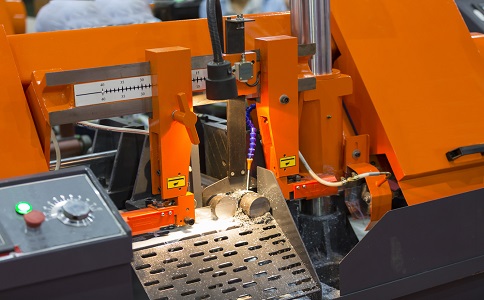 岑溪龙门带锯床具备哪些优点？